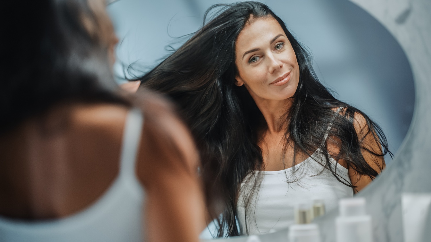Vertical Washington DC Facelift Surgeon Sheilah Lynch, MD