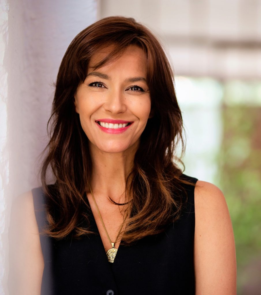 Vertical Washington DC Facelift Surgeon Sheilah Lynch, MD